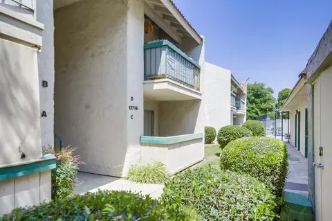 Exterior - 12716 Lakeshore Dr #L, Lakeside, CA 92040 photo 7 of 10