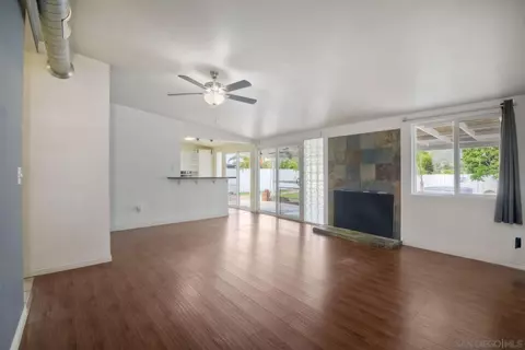 13816 Tobiasson Rd, Poway, CA 92064 photo 4