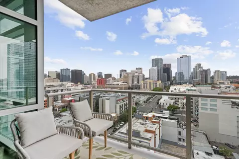 800 The Mark Ln #1502, San Diego, CA 92101