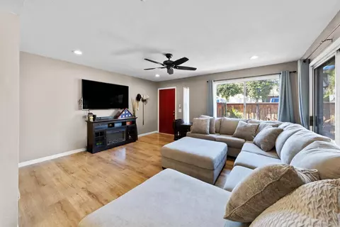 10241 Alphonse St, Santee, CA 92071 photo 9