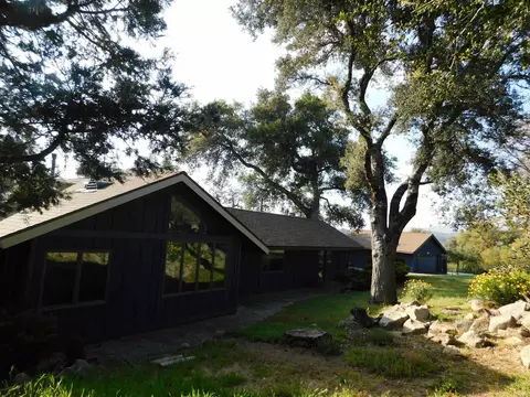 1546 Oakforest Rd, Santa Ysabel, CA 92070