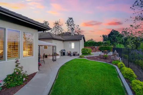 585 Inverlochy Dr, Fallbrook, CA 92028 photo 31
