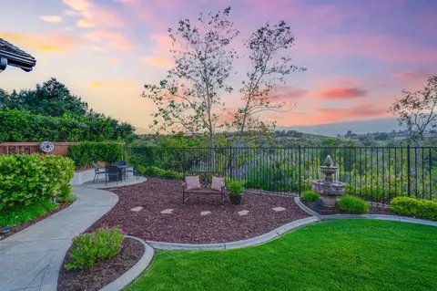 585 Inverlochy Dr, Fallbrook, CA 92028 photo 33