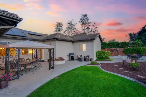 585 Inverlochy Dr, Fallbrook, CA 92028 photo 35