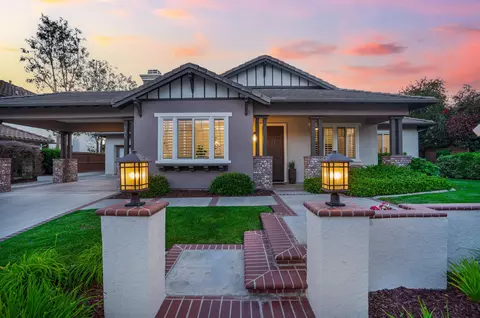 585 Inverlochy Dr, Fallbrook, CA 92028 photo 4