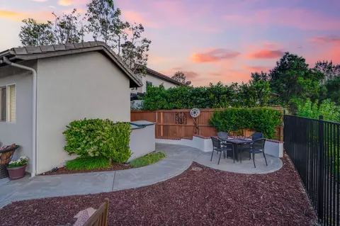 585 Inverlochy Dr, Fallbrook, CA 92028 photo 32