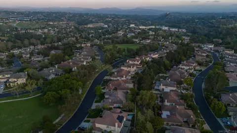 585 Inverlochy Dr, Fallbrook, CA 92028 photo 44