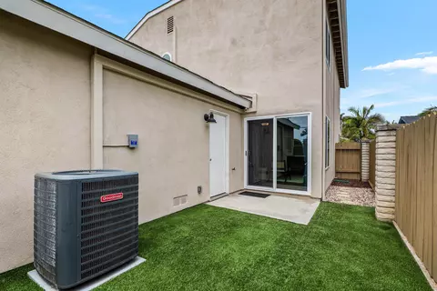 Exterior - 770 Morse St, Oceanside, CA 92054 photo 2 of 3