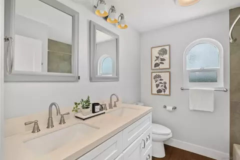 Bath - 770 Morse St, Oceanside, CA 92054 photo 2 of 3