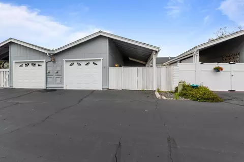 Exterior - 4278 Dowitcher Way, Oceanside, CA 92057 photo 2 of 3