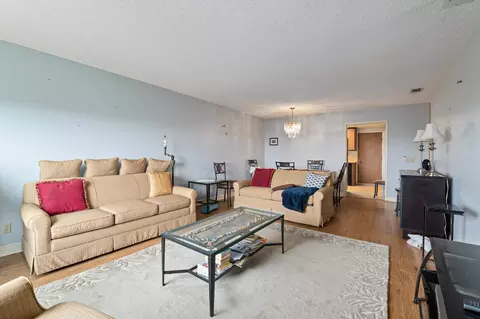 Living - 4278 Dowitcher Way, Oceanside, CA 92057 photo 1 of 3