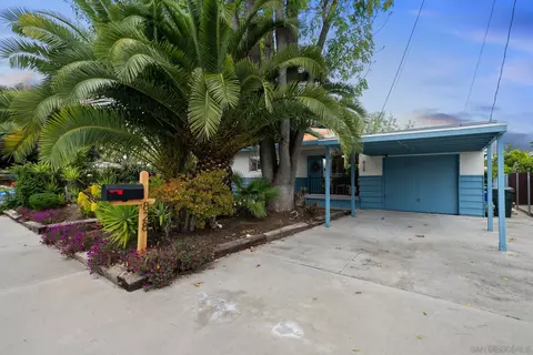 828 W 10th Ave, Escondido, CA 92025 photo 5