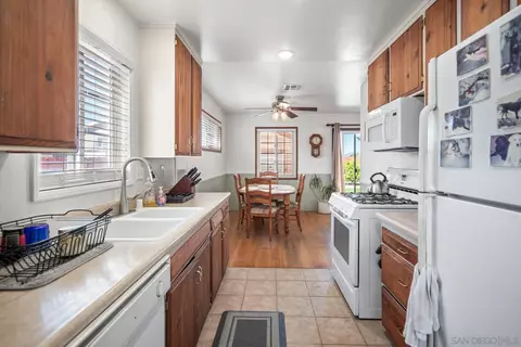 966 Ellen Ln, El Cajon, CA 92019 photo 10