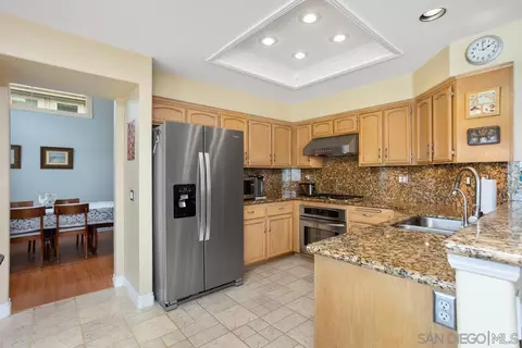 969 Masters Dr, Oceanside, CA 92057 photo 4