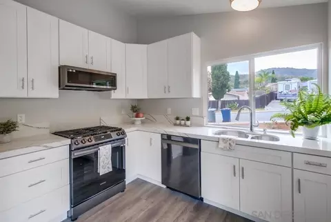 3030 Hypoint, Escondido, CA 92027 photo 10