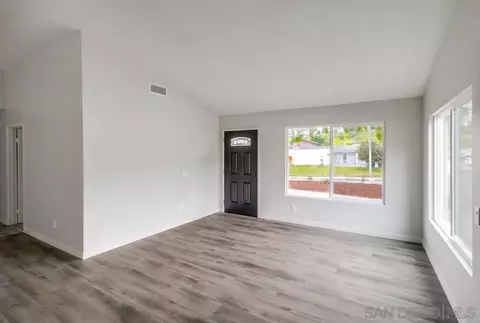 3030 Hypoint, Escondido, CA 92027 photo 5