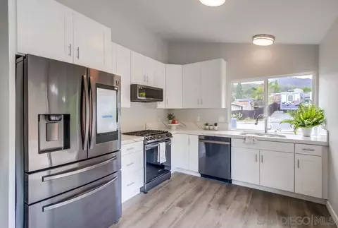 3030 Hypoint, Escondido, CA 92027 photo 9