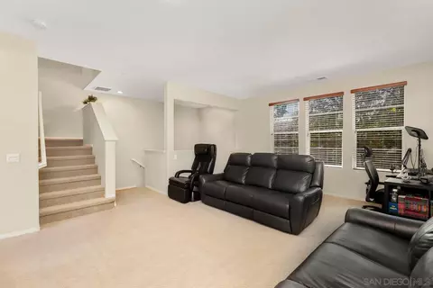 9957 Watergum Trl, Santee, CA 92071 photo 5