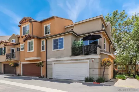 9957 Watergum Trl, Santee, CA 92071 photo 2