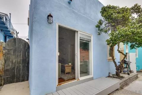 730 730 12 Rockaway Ct, San Diego, CA 92109