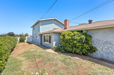 8581 Atlas View Dr, Santee, CA 92071 photo 5