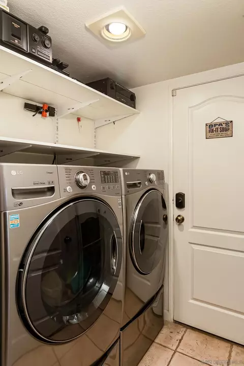 Other - 9597 Leyendekker Ct, Lakeside, CA 92040 photo 2 of 4