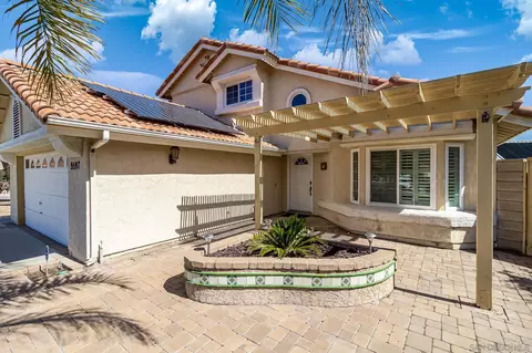 Exterior - 9597 Leyendekker Ct, Lakeside, CA 92040 photo 5 of 15