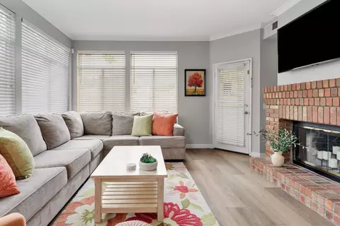 3190 Puesta Del Sol Ct #101, Corona, CA 92882