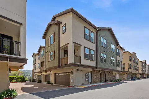 359 Mission Villas Rd, San Marcos, CA 92069