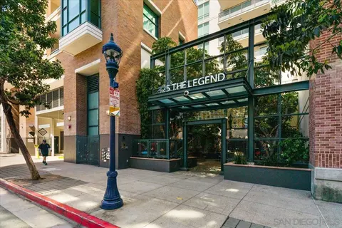 325 7th Ave #410, San Diego, CA 92101
