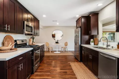 1402 N Ash St, Escondido, CA 92027 photo 10