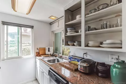 Kitchen - 5350 Baltimore Dr #11, La Mesa, CA 91942 photo 2 of 3