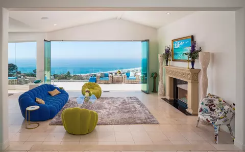 Living - 7403 Hillside Dr, La Jolla, CA 92037 photo 1 of 8