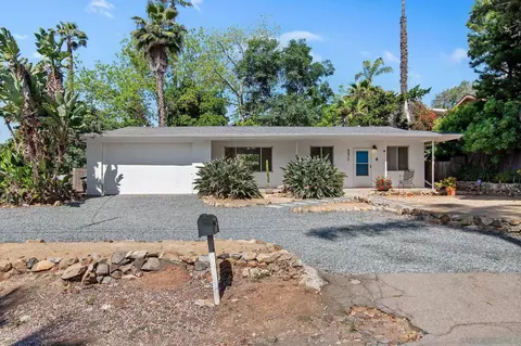 8875 Mariposa St, La Mesa, CA 91941
