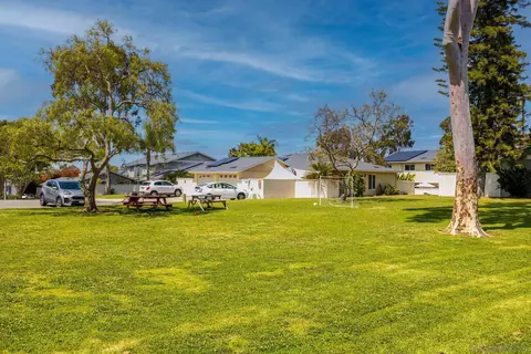 Exterior - 1841 Gatepost Rd, Encinitas, CA 92024 photo 5 of 6
