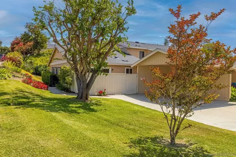 1841 Gatepost Rd, Encinitas, CA 92024