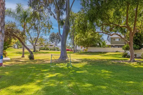 Exterior - 1841 Gatepost Rd, Encinitas, CA 92024 photo 4 of 6