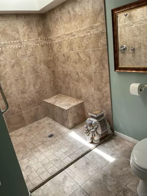 Bath - 49221 Douglas St, Indio, CA 92201 photo 1 of 3
