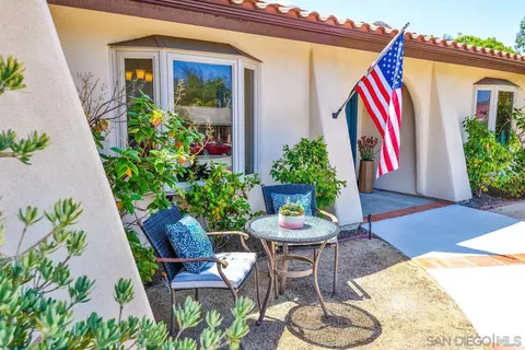 4956 Golfglen Rd, Bonita, CA 91902