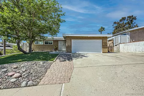 8510 Rumson Dr, Santee, CA 92071