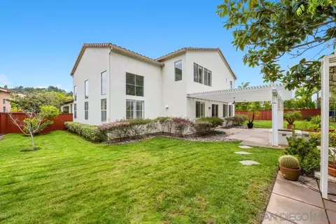 Exterior - 2318 Longfellow Rd, Carlsbad, CA 92008 photo 10 of 10