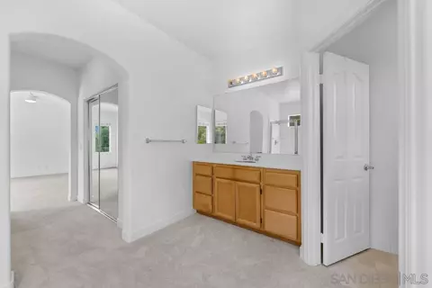 Entry Way - 2318 Longfellow Rd, Carlsbad, CA 92008 photo 2 of 2