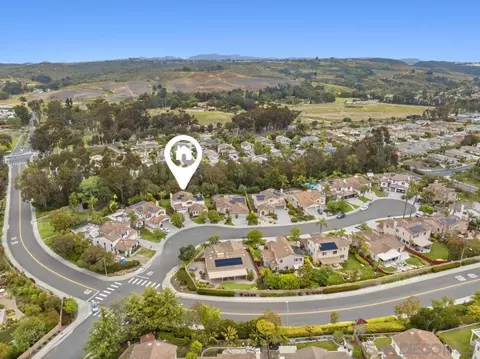 View/Area - 2318 Longfellow Rd, Carlsbad, CA 92008 photo 5 of 7