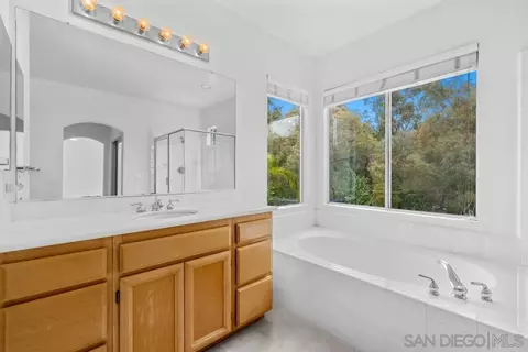 Bath - 2318 Longfellow Rd, Carlsbad, CA 92008 photo 5 of 5