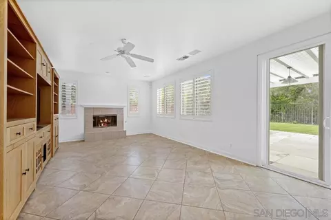 Living - 2318 Longfellow Rd, Carlsbad, CA 92008 photo 8 of 12