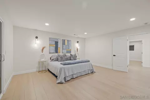 Bedroom - 16206 Rostrata Hill Rd, Poway, CA 92064 photo 8 of 9