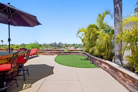 1671 Olympus Loop, Vista, CA 92081 photo 22