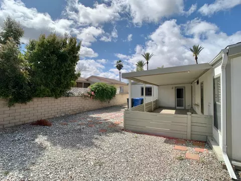 Exterior - 700 Bahama Dr, Hemet, CA 92543 photo 8 of 14