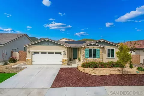 31322 Darlington Oak Dr, Winchester, CA 92596