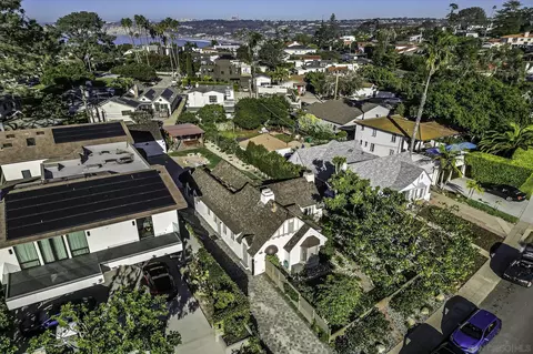 View/Area - 7721 Ivanhoe Ave E, La Jolla, CA 92037 photo 5 of 6